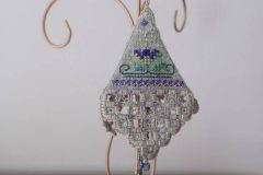 09Robin Ornaments 04